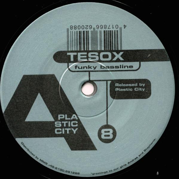 Tesox - Funky Bassline