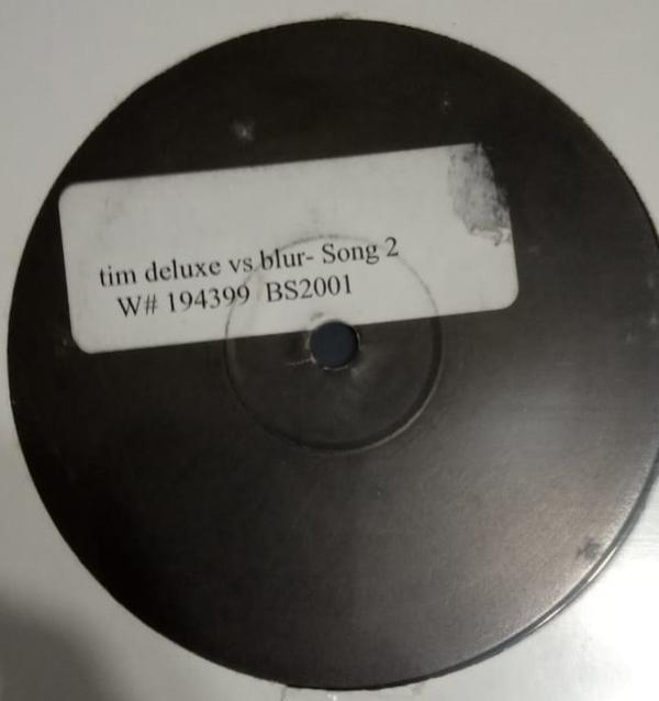 Tim Deluxe, Blur - Song 2 (Remix)